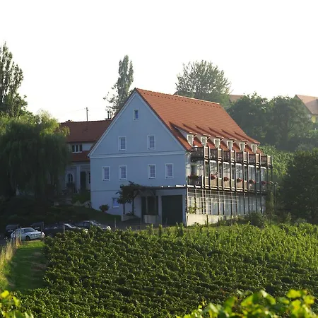 Bacchuskeller Eva Lambauer *