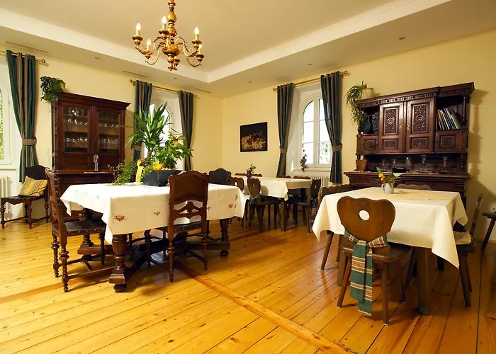 Bacchuskeller Eva Lambauer فندق *