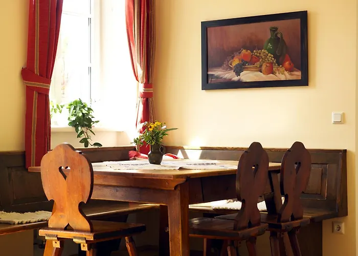 فندق Bacchuskeller Eva Lambauer غامليتز